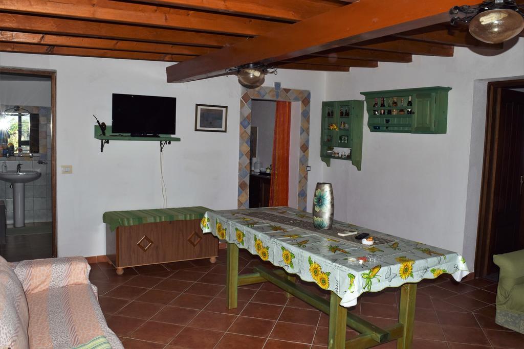 La Ginestra Guest House Orosei Eksteriør bilde